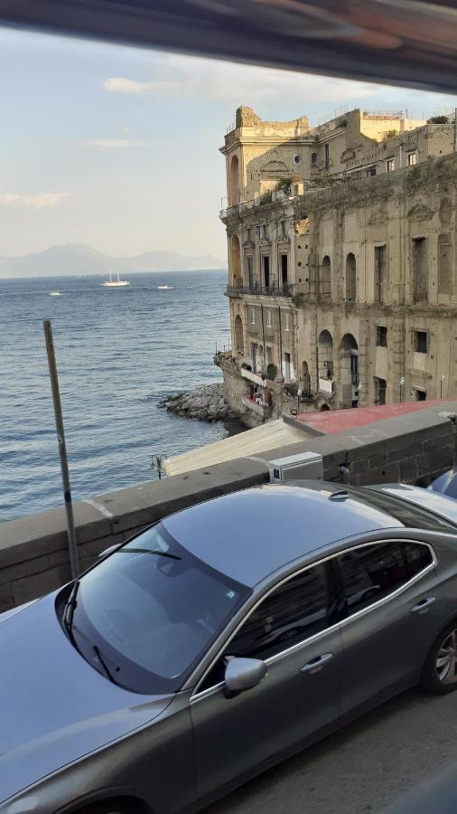 Отель La Dependance Di Marcello Napoli Centro Экстерьер фото